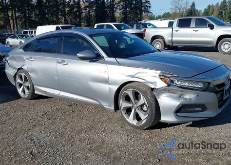 2018 Honda Accord Touring 2.0T из США, поврежденный, VIN 1HGCV2F94JA012133